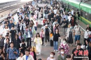 哈密铁路端午假期运输收官，累计发送旅客7875.2万人次